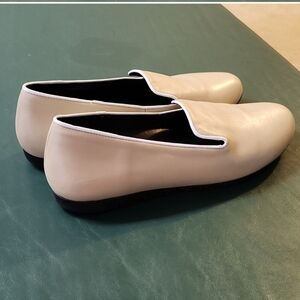 Sabrina, Size 10 white leather flats rubber sole